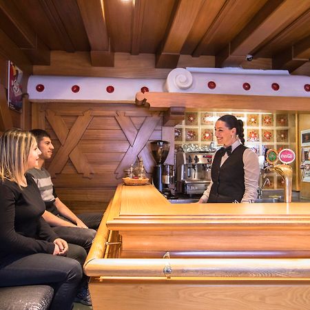 Gh Hotel Monzoni Pozza di Fassa Dış mekan fotoğraf