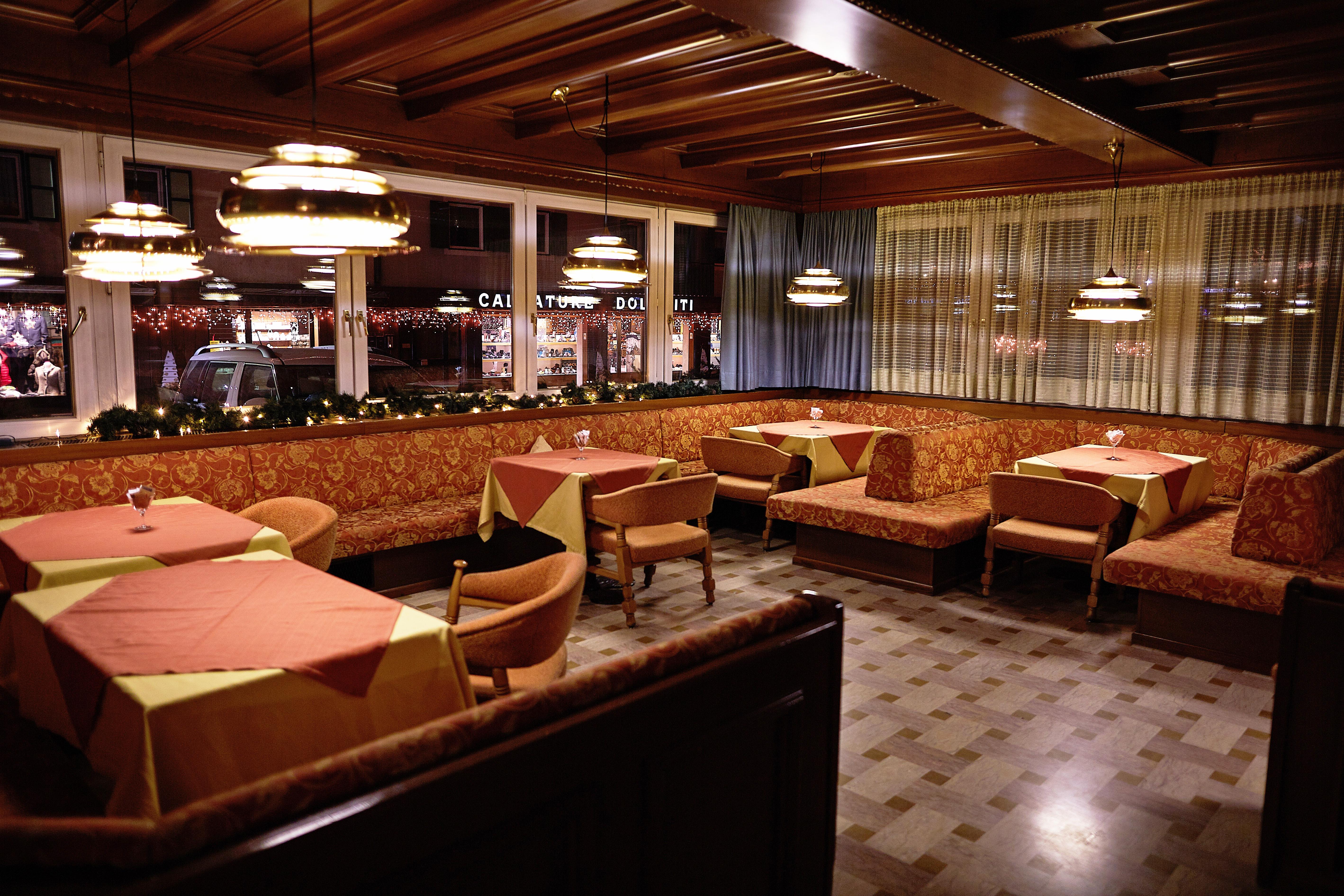 Gh Hotel Monzoni Pozza di Fassa Dış mekan fotoğraf