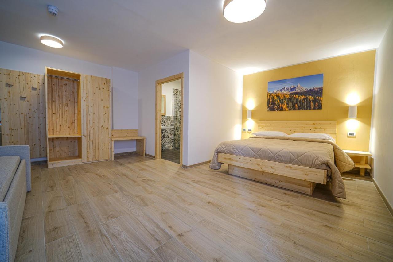 Gh Hotel Monzoni Pozza di Fassa Dış mekan fotoğraf