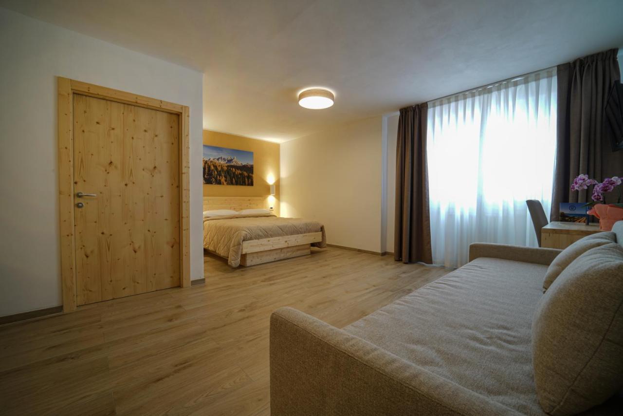 Gh Hotel Monzoni Pozza di Fassa Dış mekan fotoğraf
