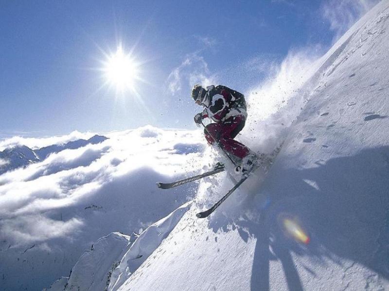 Gh Hotel Monzoni Pozza di Fassa Dış mekan fotoğraf
